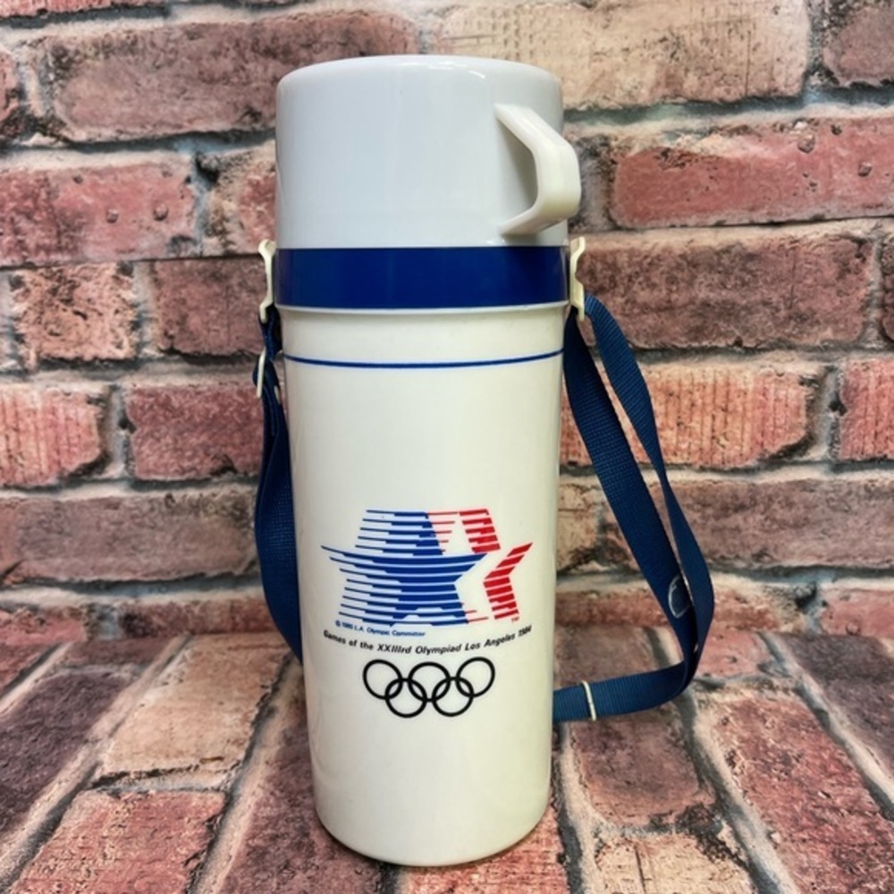 Vintage 1984 Aladdin thermal insulated Olympaid Los Angeles commemorative cup